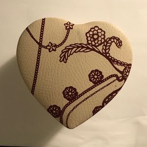 Pandora Leather Heart 2 Tier Bracelet Jewelry Box